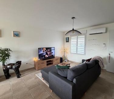 Quarouble House | Maison à la campagne