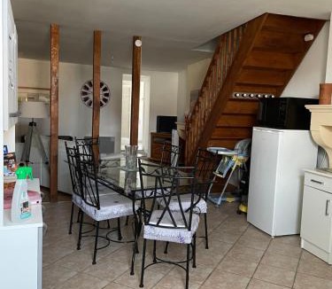 Arconville House | Maison à louer Les Roses