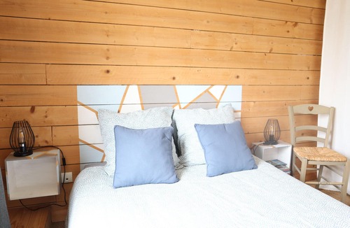 La Chapelle-Encherie House | Maison Écologique en Paille