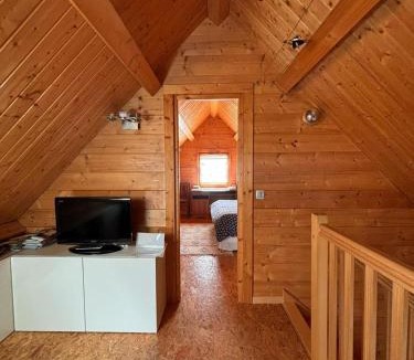 Donzy Villa | Maison écoresponsable classée 3 étoiles avec son jardin clos