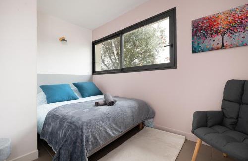 Colomiers Apartment | Maison Épure - maison mitoyenne avec jardin