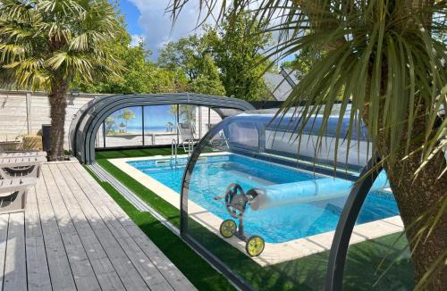 Surzur House | Maison 10 pers avec piscine chauffée et spa