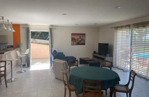 Revel House | MAISON 119m2