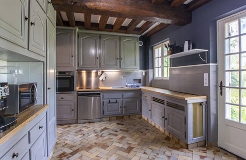Huisseau-sur-Mauves Apartment | Maison 14 Personnes Avec Piscine