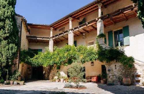 Laudun House | Maison 1643