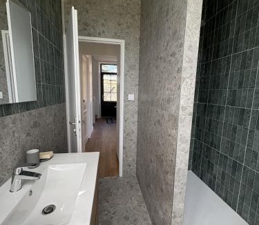 Annonay House | Maison 1880