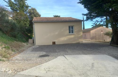 Saint-Montan House | maison 2 ch confortable