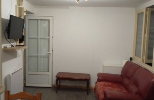 Beaulieu-sur-Loire House | Maison 2 Chambres Wifi Gratuit