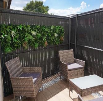 La Roche-sur-Yon House | Maison 2 chambres avec terrasse
