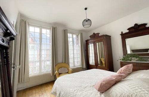 Vincennes House | Maison-2 chambres-terrasse-calme-Métro direct Paris-Parc floral