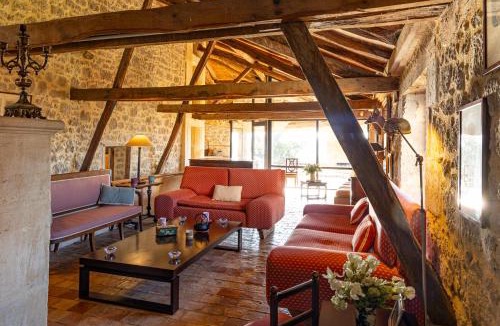 Francescas House | Maison 22 pers - Piscine, tennis, ping-pong, jeux enfants, pétanque entre Nérac et Condom