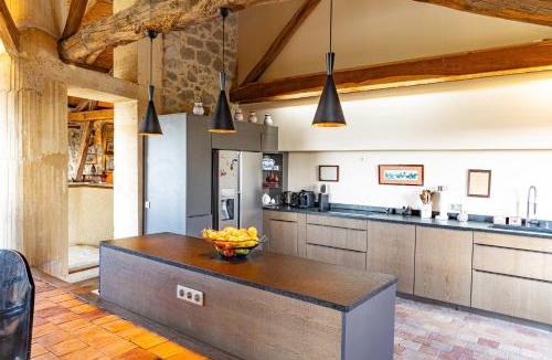 Francescas House | Maison 22 pers - Piscine, tennis, ping-pong, jeux enfants, pétanque entre Nérac et Condom