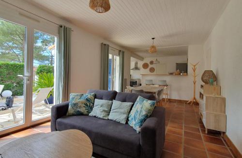La Faute-sur-Mer House | Maison 3 étoiles Clévacances à La Faute-sur-Mer, proche plage, jardin et garage - FR-1-476-159