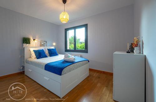 Bassens House | Maison 3 chambres, espace et jolie vue