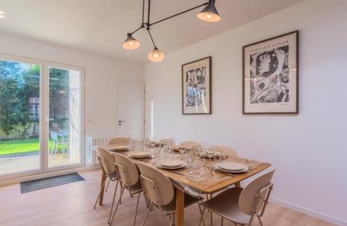 Tourcoing House | Maison 3 chambres et 2 salle de bain avec jardin