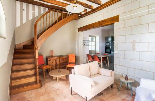 Chenehutte-Treves-Cunault Apartment | Maison 3 pièces - Dépendance du Château