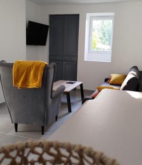 Peyrieu Apartment | Maison 36