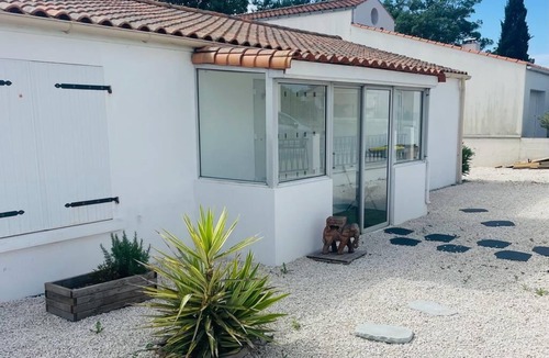 Longeville-sur-Mer Villa | Maison 3chambres Avec Piscine Chauffée