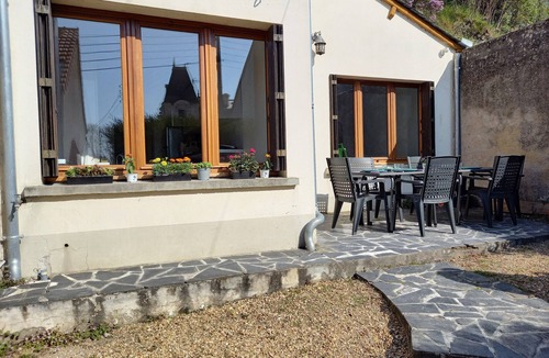 Langeais House | Maison 4/5 Personnes Avec Jardin Langeais Centre
