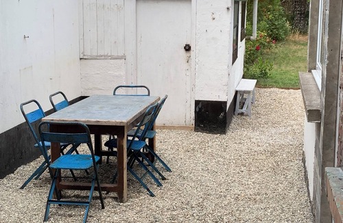 Calais House | Maison 4 Chambres Avec Grand Jardin