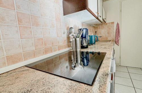 Frontignan Apartment | Maison 4 pers Parking Piscine
