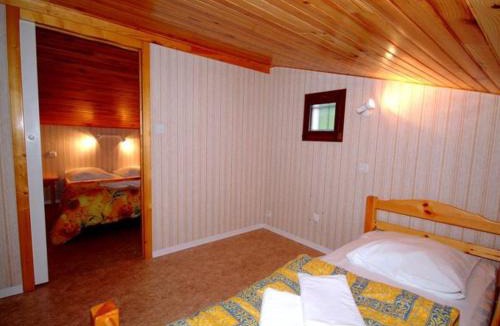 Saint-Rome-de-Tarn Other | Maison 45m², Terrasse, Pour 6 Personnes - API-1-52-1033