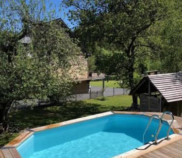 Les Hautes-Rivieres House | Maison 4p Piscine et Parc Naturel