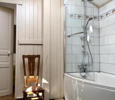 Les Hautes-Rivieres House | Maison 4p Piscine et Parc Naturel