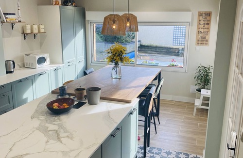 Pechbonnieu Villa | Maison 5 Chambres et Piscine