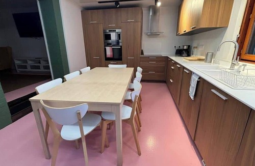 Arras House | Maison 5 chambres et parking gratuit