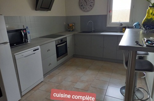 Le Pontet Apartment | Maison 5 Personnes