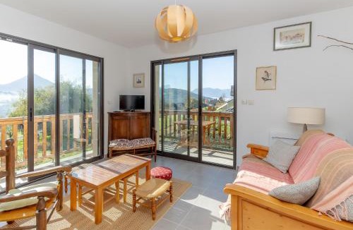 Saint-Jean-dʼArvey House | Maison 6 personnes, calme et vue