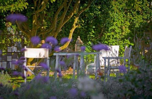 Montreuil-sur-Mer Bed & Breakfast | Maison-76