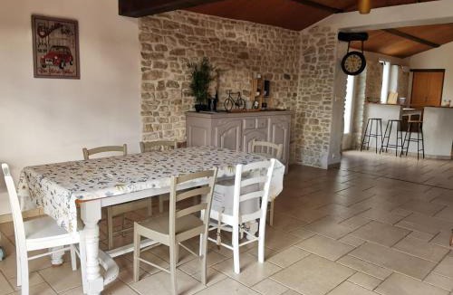 St Benoist-sur-Mer House | Maison 8 couchages avec piscine privée à Saint-Benoit-sur-Mer - FR-1-194-355