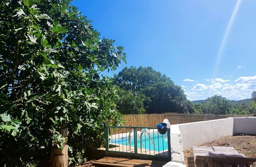 Alairac House | Maison 8 Pers. Avec Spa,piscine,animaux à 10 Minutes de la Cité de Carcassonne