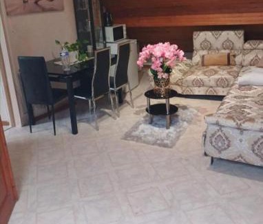 Tremblay-en-France House | Maison 8 pièces Spa jacuzzi Paris Airport CDG jardin arboré clos