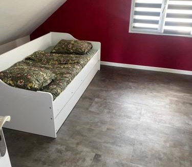 Saran House | Maison 9 pers avec piscine chauffée jacuzzi proche orleans