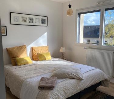 Pace House | maison 9 personnes, 4 chambres,pacé,10mn de Rennes