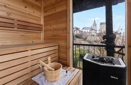 Venthone House | Maison 9 personnes a Venthône, sauna et vue