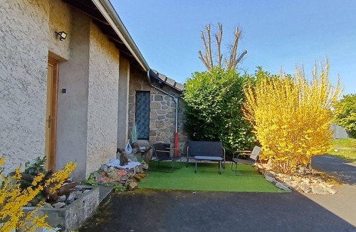 Lanobre House | Maison a 2 pas des Volcans