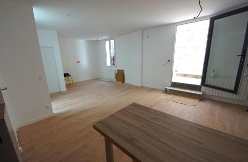 Conflans-Sainte-Honorine House | Maison avec terrasse 2 min gare