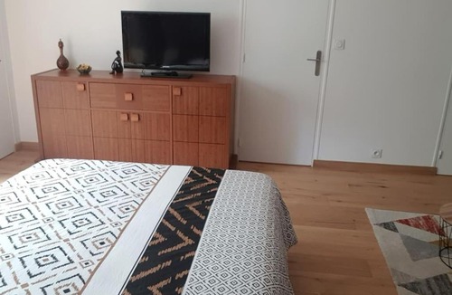 Noyal-sur-Seiche House | Maison avec jacuzzi proche Rennes jardin calme