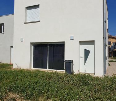 Saint-Jean-de-Thurigneux House | MAISON A