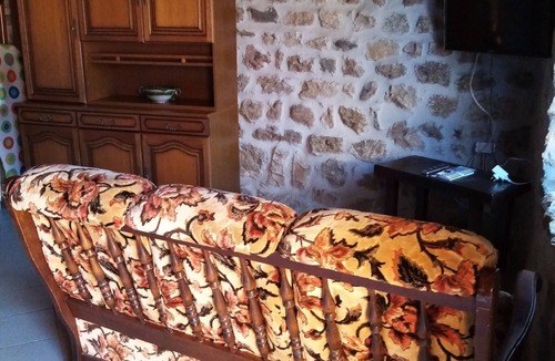 Craponne-sur-Arzon House | Maison a la Campagne