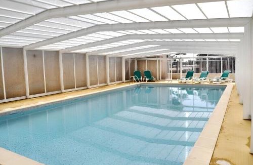 Calvisson House | Maison accueillante à Calvisson avec piscine et terrasse