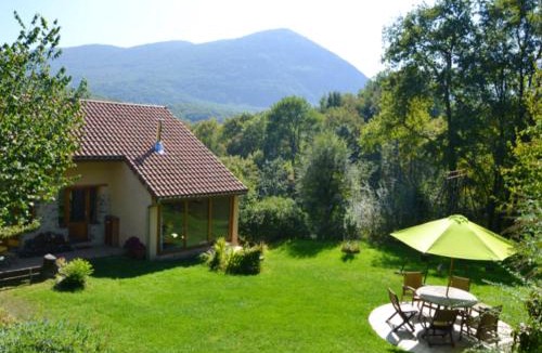 Gembrie House | Maison accueillante à Gembrie avec piscine partagée