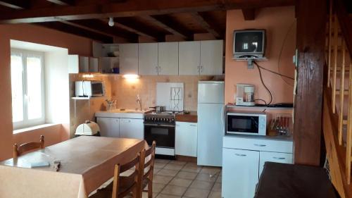 Landos House | Maison accueillante à Landos, 55 m², cheminée