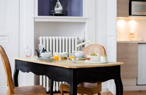 Chartres Apartment | Maison Ailleurs