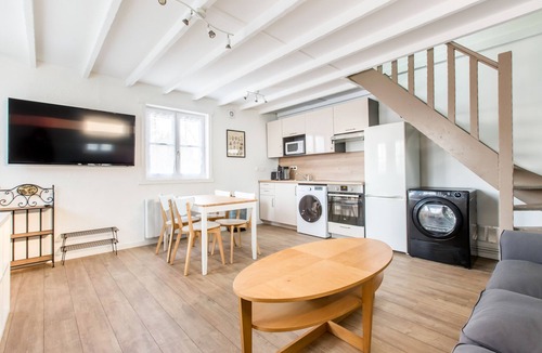 Comines House | Maison Alice, Maison de Campagne Avec Grand Jardin