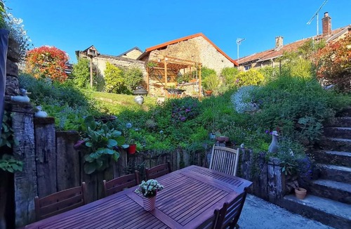 Autrecourt-et-Pourron House | Maison ambiance d'autrefois